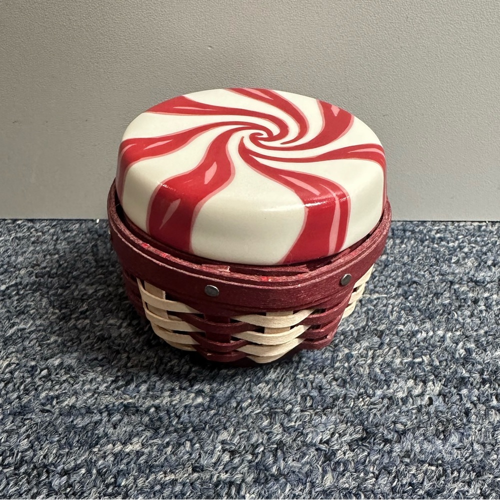 Longaberger miniature peppermint swirl basket
